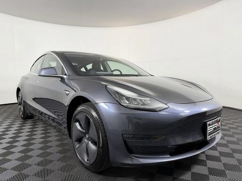 Used 2018 Tesla Model 3 Long Range RWD image 6