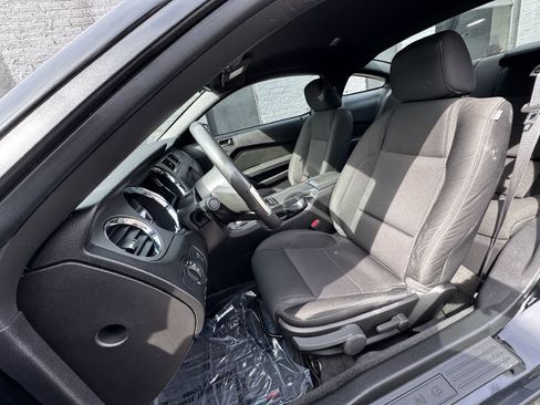 Used 2011 Ford Mustang GT w/ Security Pkg image 12