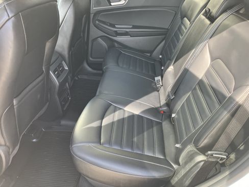Used 2024 Ford Edge SEL w/ Convenience Package AWD/4WD image 14