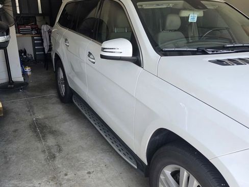 Used 2015 Mercedes-Benz GL 450 4MATIC image 15