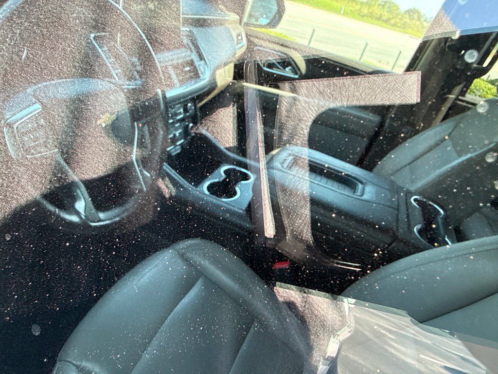 Used 2021 Chevrolet Tahoe LT w/ LT Signature Package RWD image 8