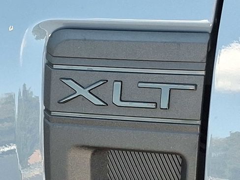 New 2025 Ford Maverick XLT w/ XLT Luxury Package image 22