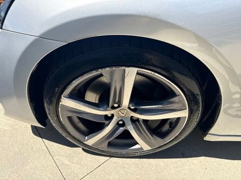 Used 2018 Lexus IS 300 AWD w/ Comfort Package image 12