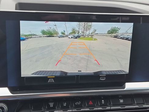 Certified 2025 Chevrolet Silverado 2500 LT w/ Convenience Package image 17