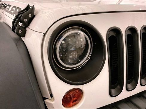 Used 2013 Jeep Wrangler Unlimited Sport AWD/4WD image 28
