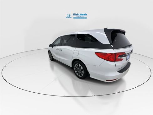Certified 2024 Honda Odyssey EX-L image 8