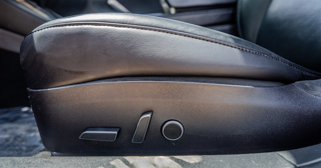 Used 2022 Tesla Model 3 Standard Range RWD image 26