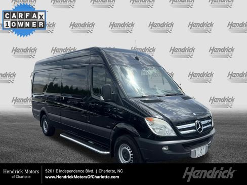 Used 2013 Mercedes-Benz Sprinter 2500 image 1