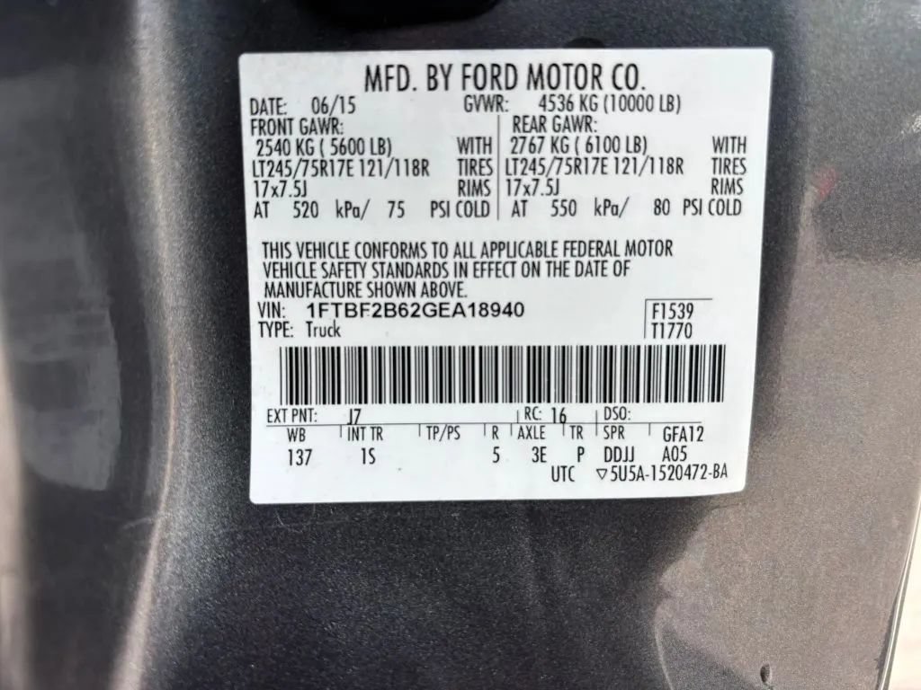 Used 2016 Ford F250 XL w/ Power Equipment Group AWD/4WD image 22