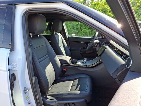 Certified 2025 Land Rover Range Rover Evoque S image 3