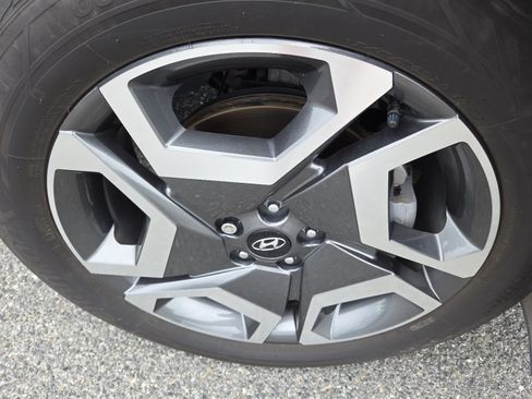 Used 2025 Hyundai Palisade SEL FWD image 11