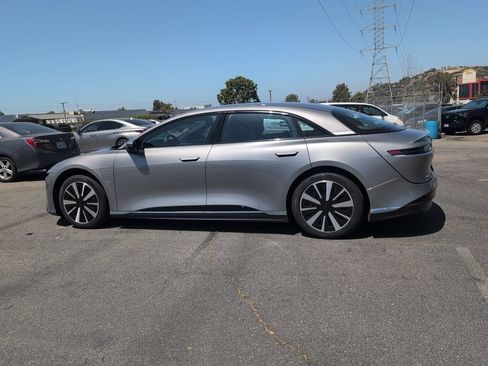 Used 2024 Lucid Air Touring AWD/4WD image 8