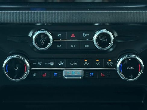 New 2026 Ford F350 Platinum image 39