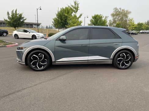 Used 2024 Hyundai Ioniq 5 Limited RWD image 2