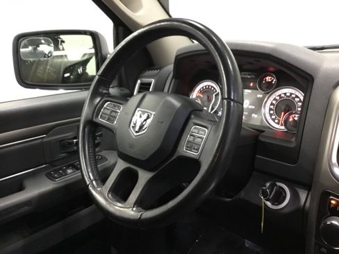 Used 2018 RAM 1500 Big Horn image 25