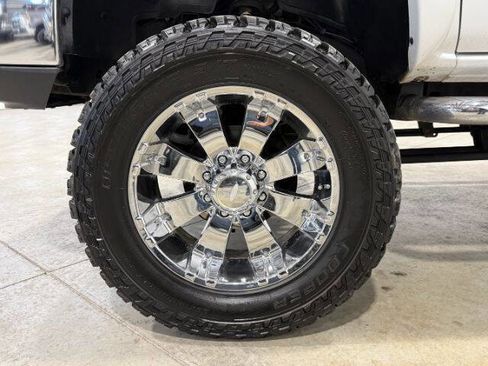 Used 2007 Chevrolet Silverado 2500 LT w/ Heavy-Duty Power Package image 13