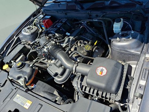 Used 2014 Ford Mustang Coupe RWD image 22