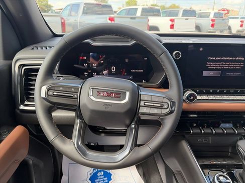 New 2026 GMC Canyon AT4 w/ Technology Plus Package AWD/4WD image 15
