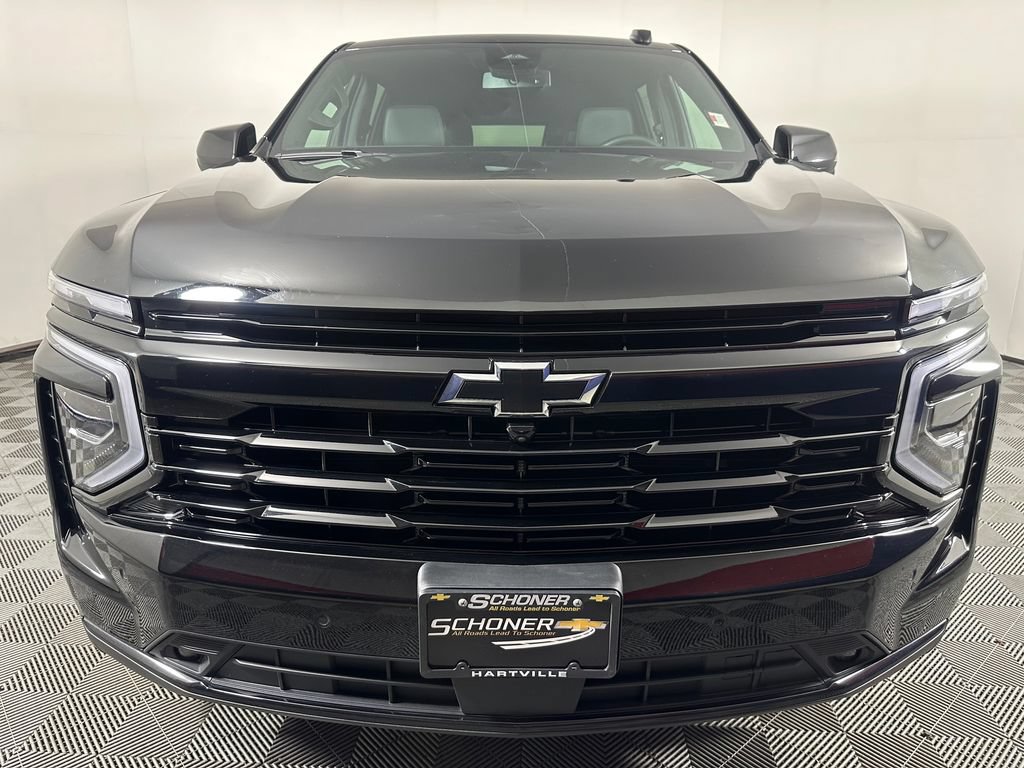 Used 2026 Chevrolet Suburban RST w/ Comfort Package AWD/4WD image 8