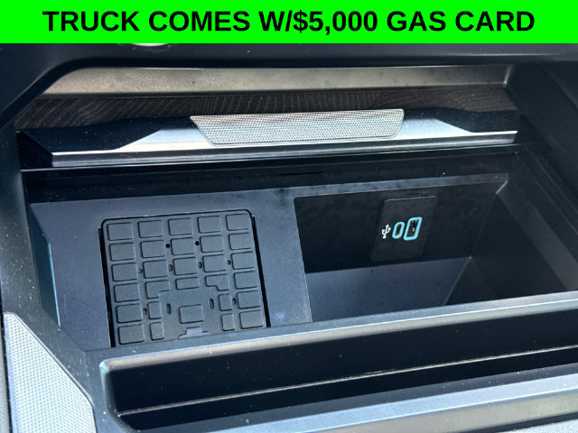 Used 2024 Ford F250 Platinum AWD/4WD image 39