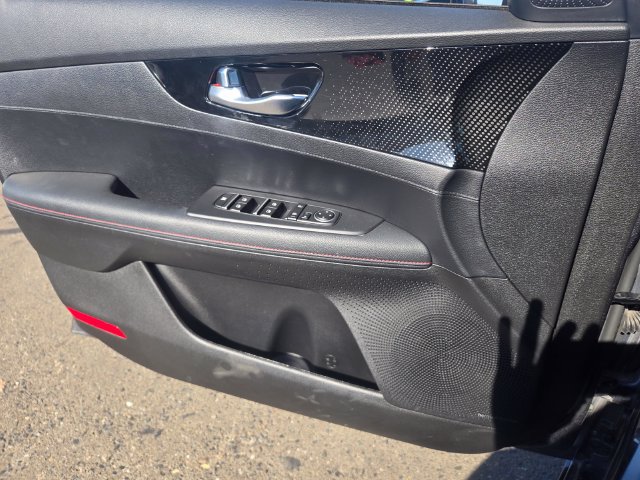Used 2023 Kia Forte GT w/ GT2 Package FWD image 18
