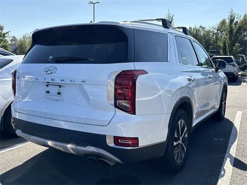 Used 2022 Hyundai Palisade SEL image 12