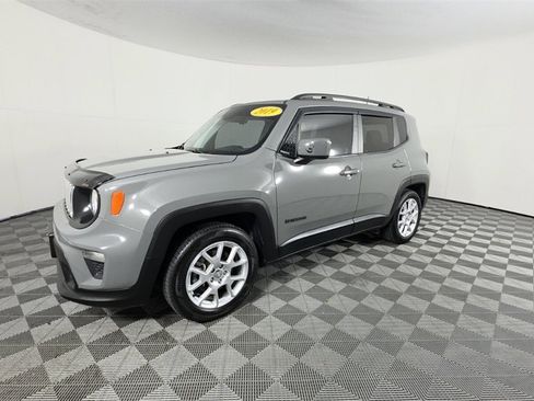 Certified 2019 Jeep Renegade Latitude image 9