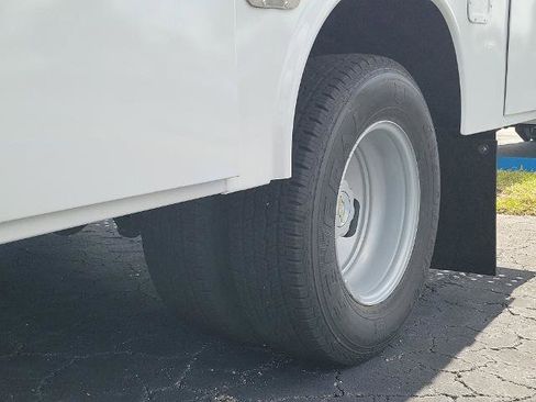 New 2025 Chevrolet Express 3500 w/ Power Convenience Package image 9