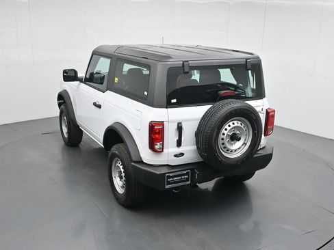 New 2025 Ford Bronco 2-Door image 29