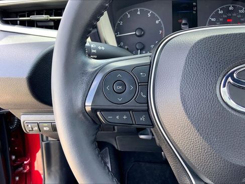 Certified 2024 Toyota Corolla SE image 23