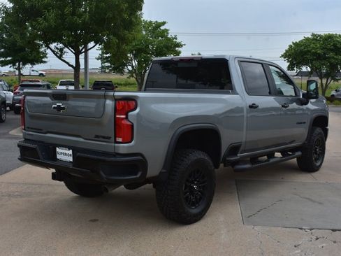 New 2026 Chevrolet Silverado 2500 ZR2 w/ LPO, Dark Essentials Package AWD/4WD image 5