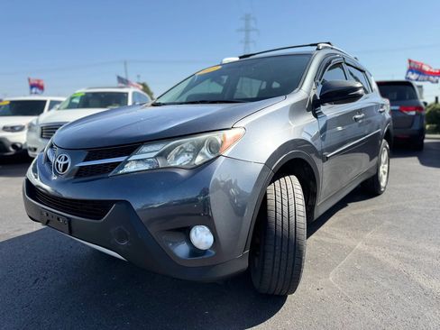 Used 2013 Toyota RAV4 XLE FWD image 7