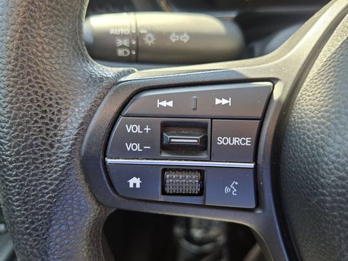Certified 2023 Honda CR-V LX image 23