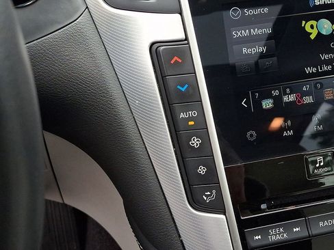 Used 2022 INFINITI Q50 Luxe w/ Cargo Package image 15