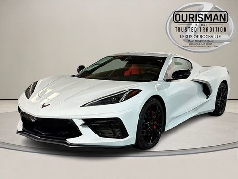 Used 2024 Chevrolet Corvette Stingray Preferred Cpe w/ Stealth Interior Trim Package image 2