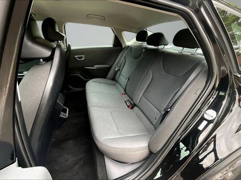 Used 2025 Kia K4 FWD image 23