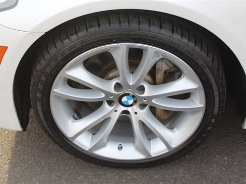 Used 2016 BMW 535i xDrive Sedan AWD/4WD image 28