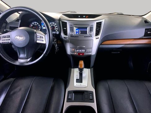 Used 2014 Subaru Outback 2.5i Limited AWD/4WD image 15