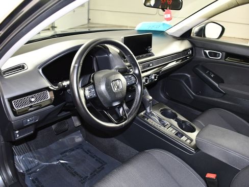 Certified 2024 Honda Civic EX image 2
