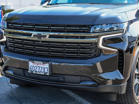 Used 2022 Chevrolet Suburban RST w/ Luxury Package AWD/4WD image 23
