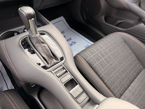 Certified 2024 Honda HR-V Sport image 18