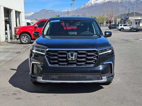 Certified 2025 Honda Pilot EX-L image 11