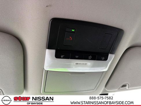 Certified 2024 Nissan Pathfinder SL w/ Black Appearance Package image 23