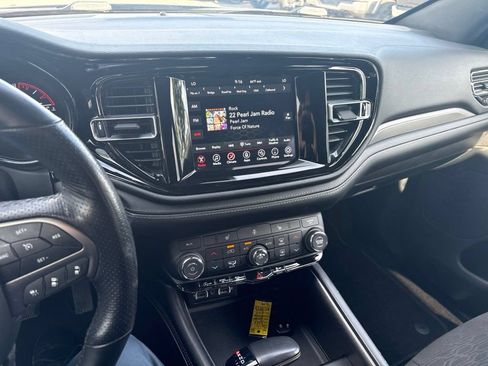 Used 2024 Dodge Durango SXT AWD/4WD image 23