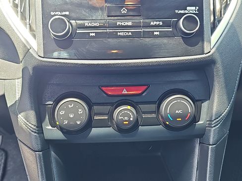 Used 2019 Subaru Impreza 2.0i AWD/4WD image 23