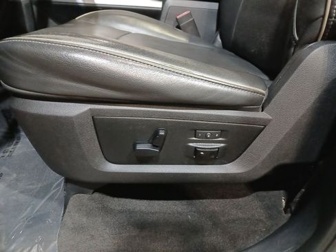 Used 2017 RAM 1500 Limited image 14