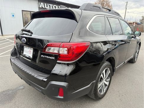 Used 2018 Subaru Outback 2.5i Limited image 46