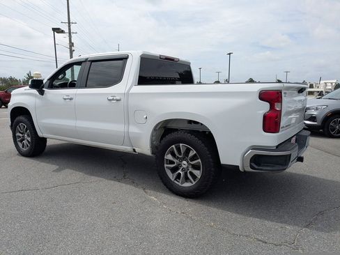 Used 2020 Chevrolet Silverado 1500 LT AWD/4WD image 6