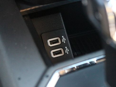 Used 2019 Ford F150 XLT w/ Equipment Group 302A Luxury image 31