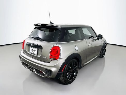 Used 2017 MINI Cooper S image 5